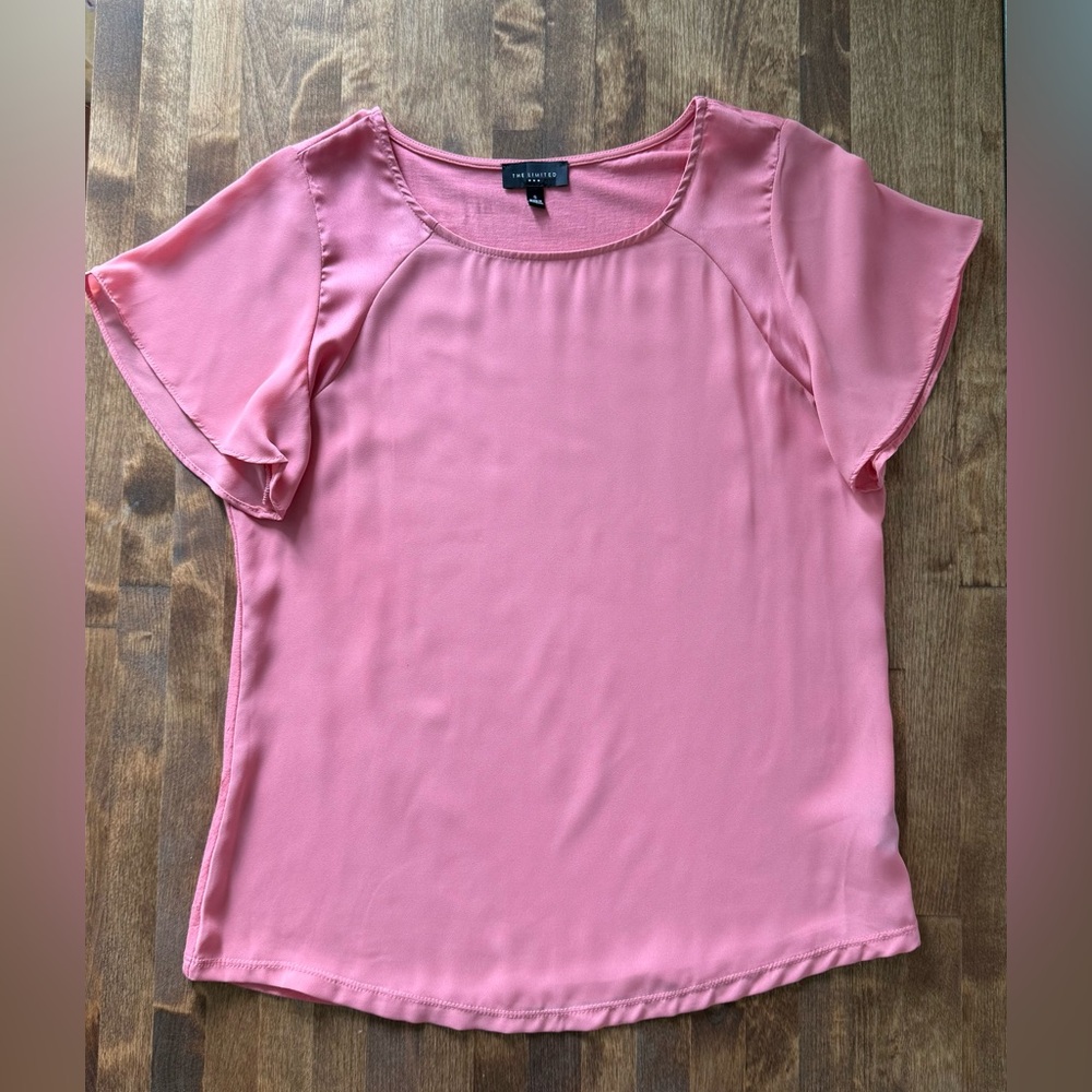 The Limited Coral Pink Flutter Sleeve Blouse | Size Small